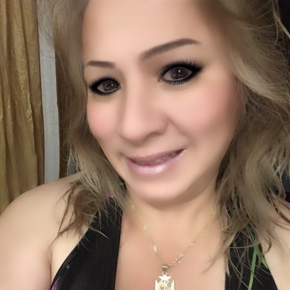 Meet your Posher, Maria